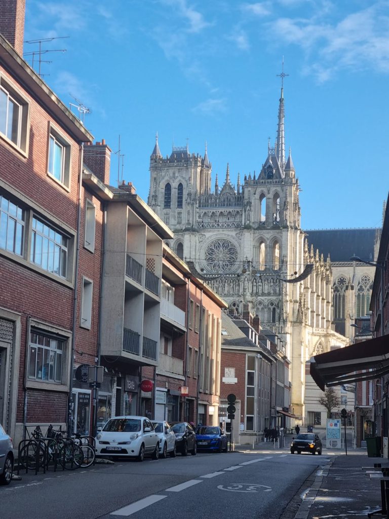 AMIENS