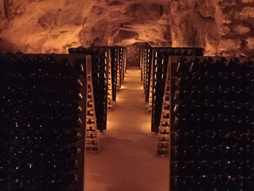 CAVES DE CHAMPAGNE