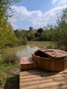 LODGE AVEC BAIN NORDIQUE