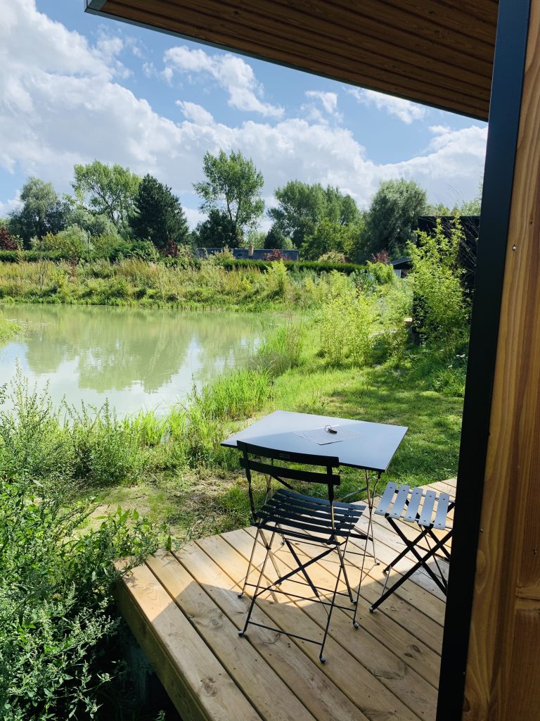 LODGE
