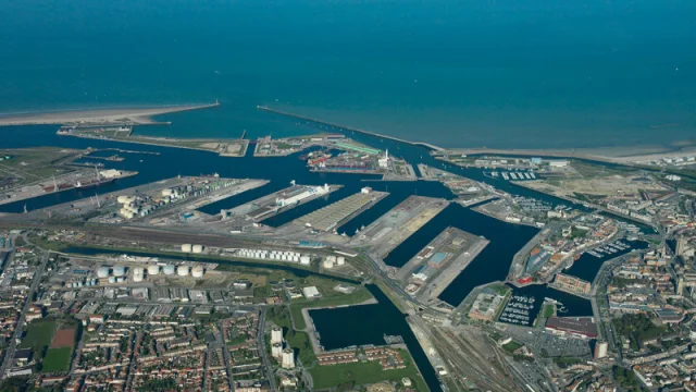 01 Dunkerque Port Port Est 640x360
